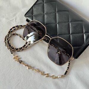 Chanel Chain Sunglasses w/ Charms & Quilted Case – Polarized